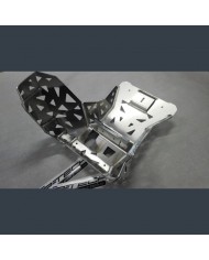 CUBRECARTER Y PROTECTOR DE ESCAPE DE ALUMINIO P-TECH BETA XTRAINER (2015-2019)